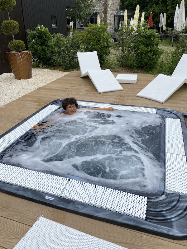 Jacuzzi Domaine de la Corniche. Terres de Seine