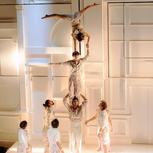 Cirque Leroux - Le Bon Marché à Paris